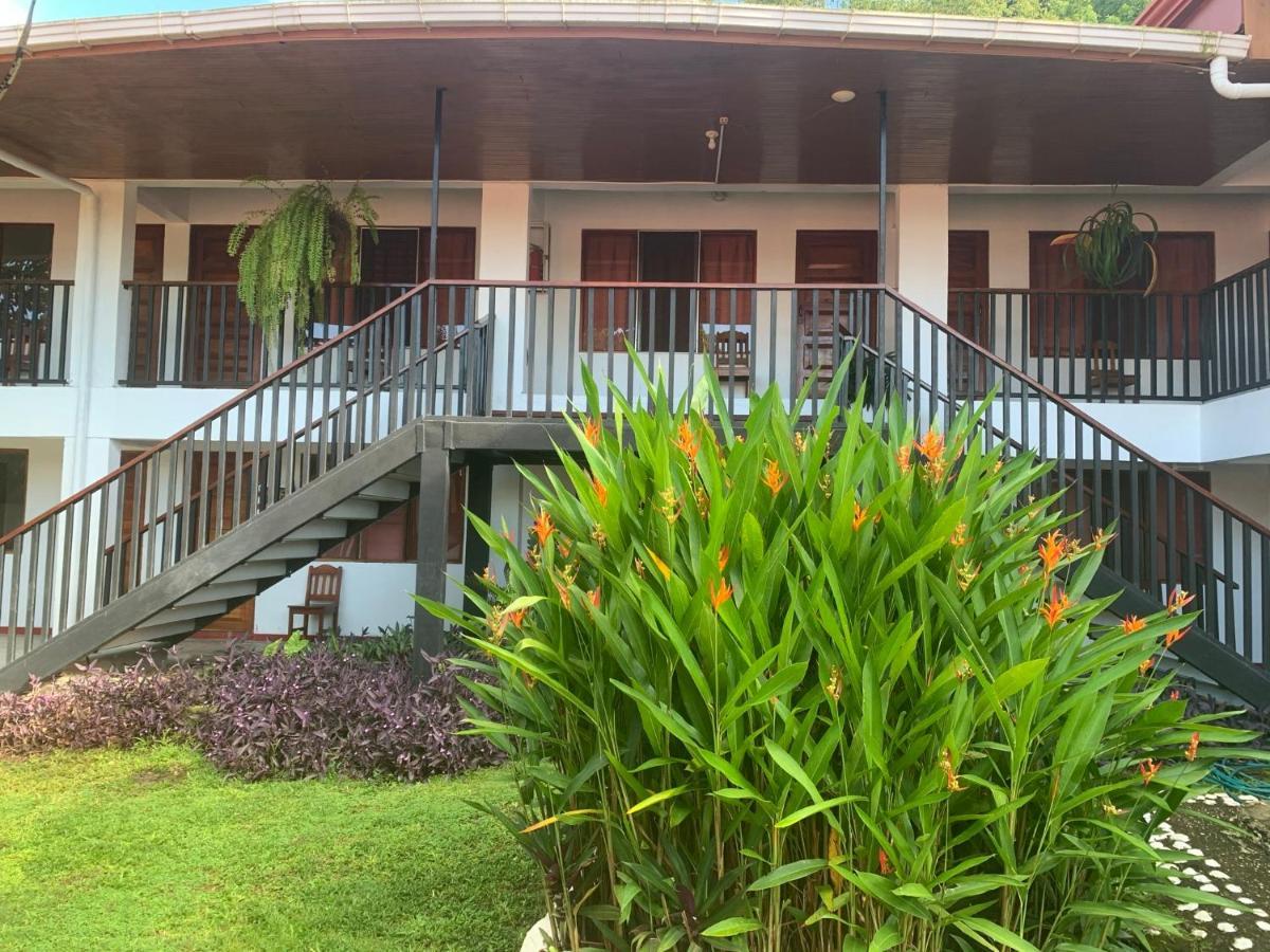 Hotel Pez Gallo Golfito Buitenkant foto