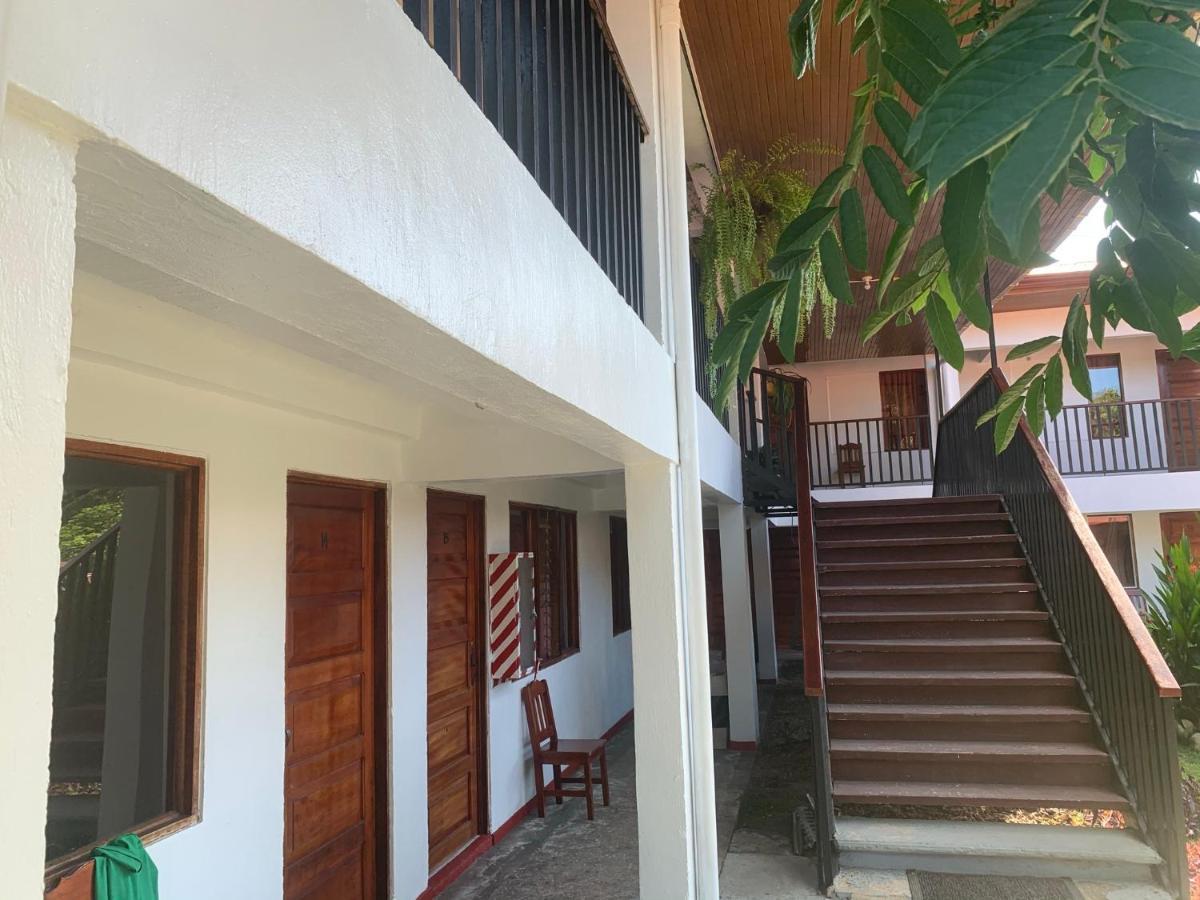 Hotel Pez Gallo Golfito Buitenkant foto