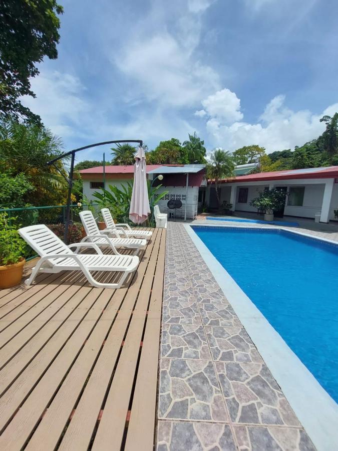 Hotel Pez Gallo Golfito Buitenkant foto