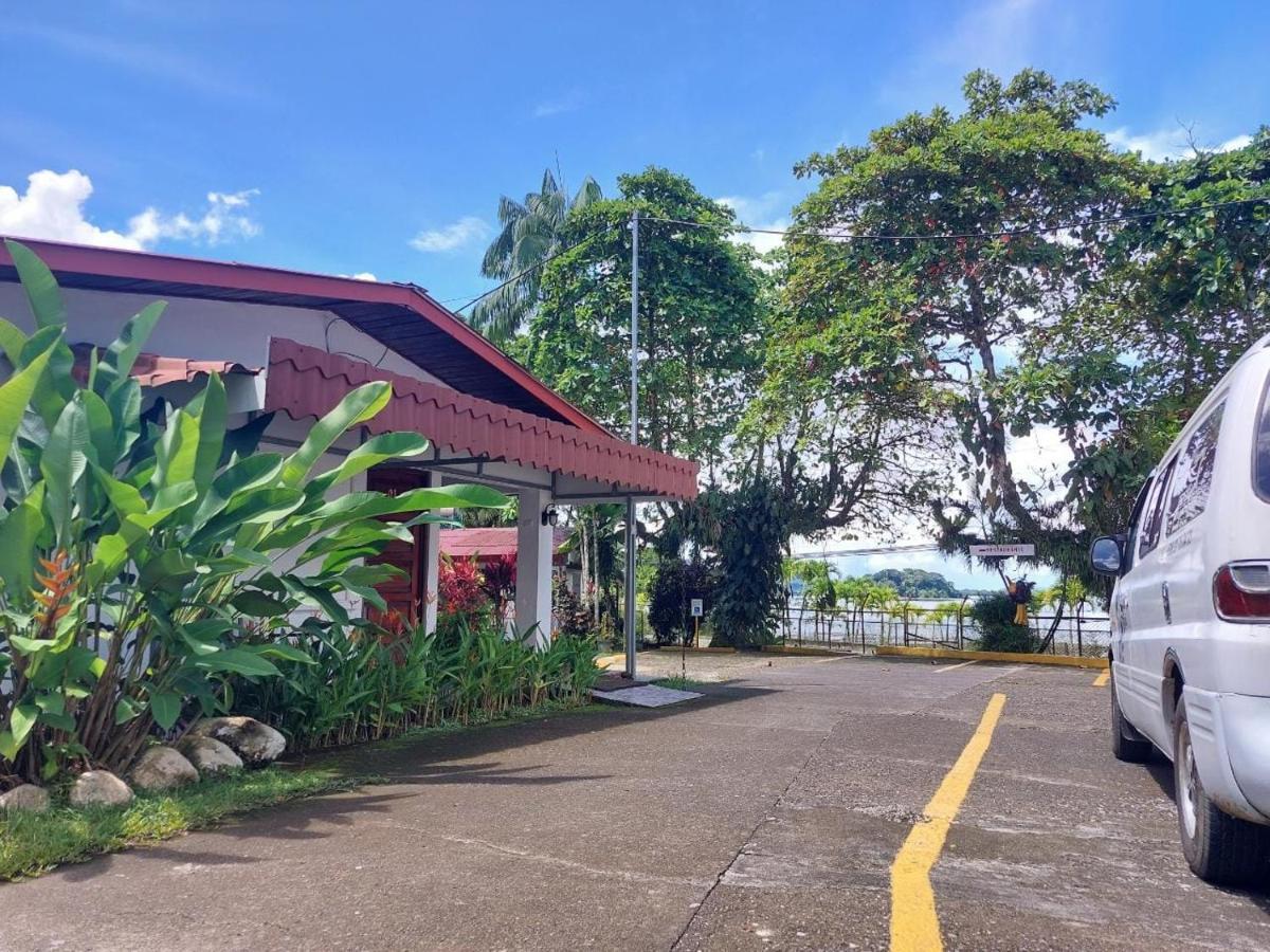 Hotel Pez Gallo Golfito Buitenkant foto