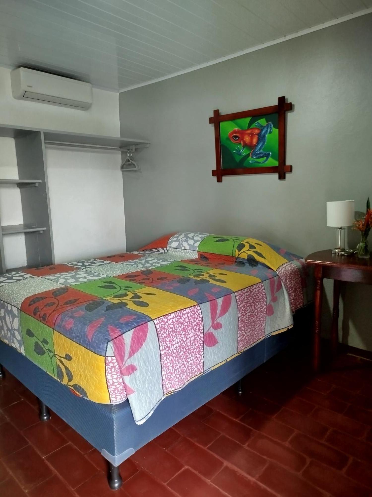 Hotel Pez Gallo Golfito Buitenkant foto