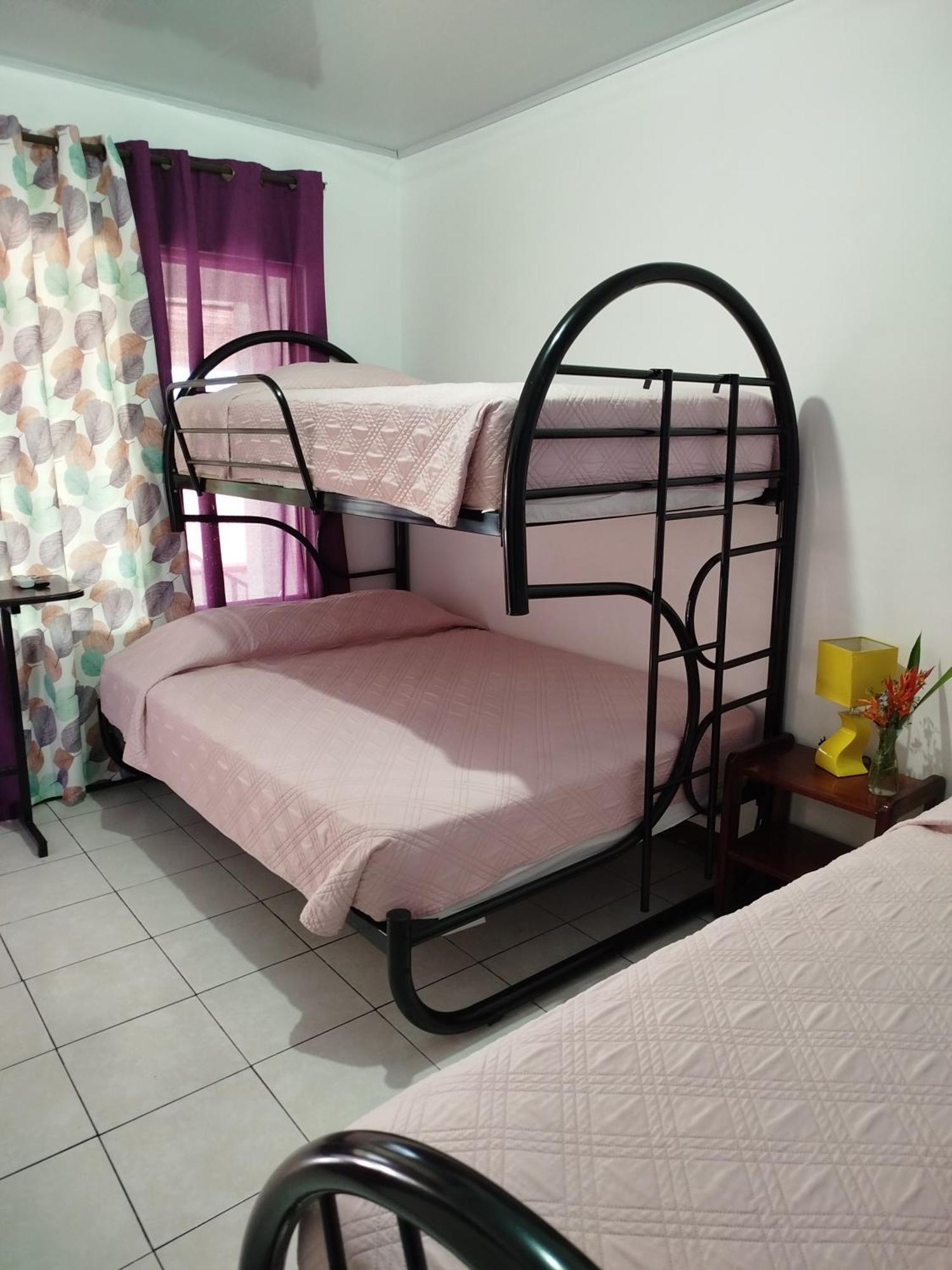 Hotel Pez Gallo Golfito Buitenkant foto