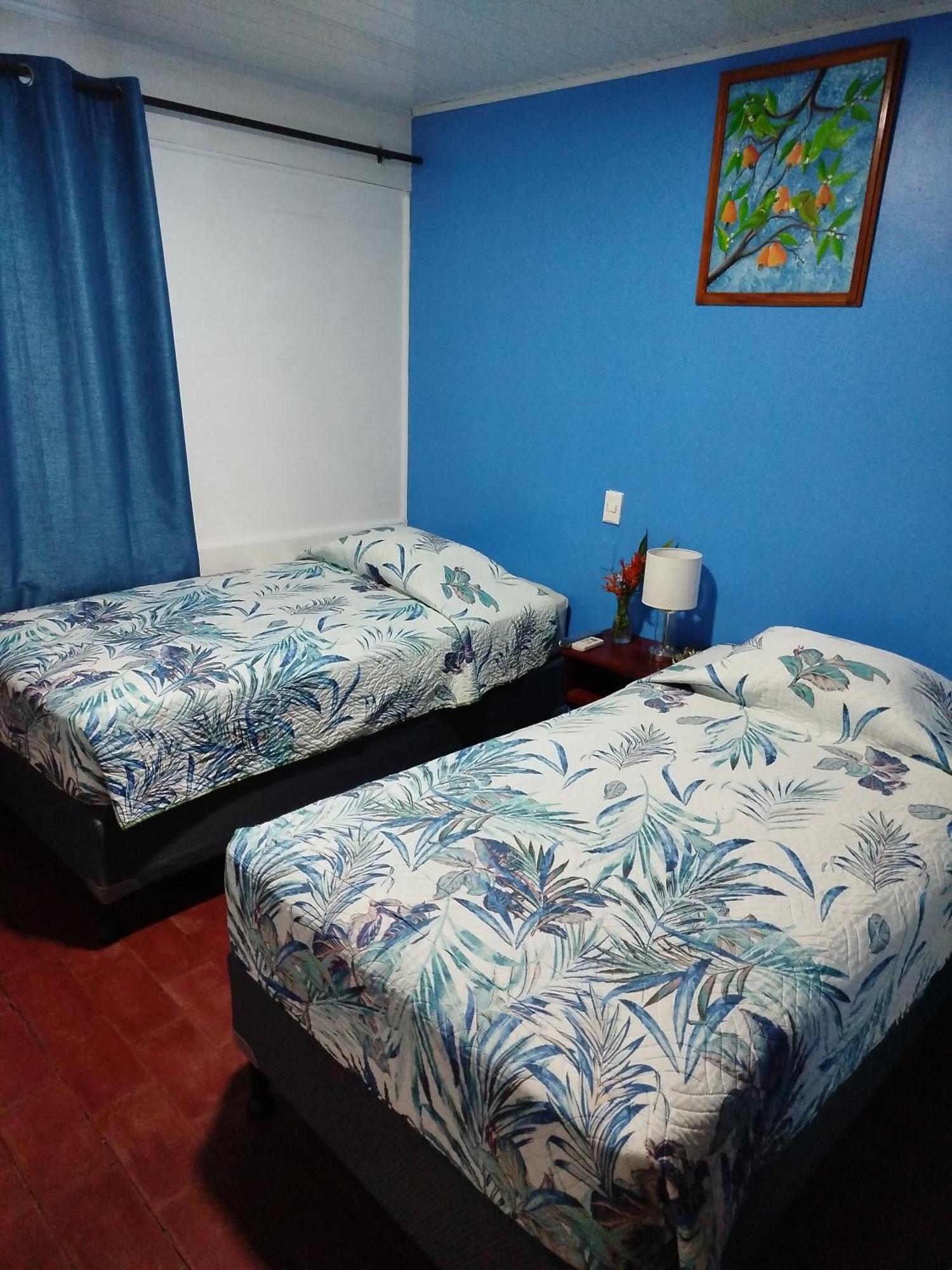 Hotel Pez Gallo Golfito Buitenkant foto